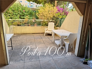 studio à la vente -   83400  HYERES, surface 22,24 m2 vente studio - BOO82994